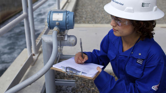 Energía Costa Azul LNG begins commercial operations