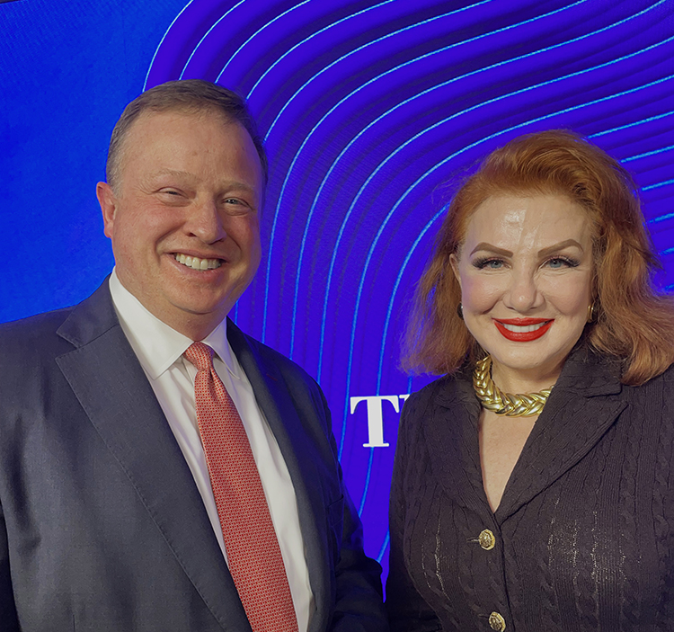 Sempra Executive Vice President and Chief Financial Officer Trevor Mihalik (left) with former United States Ambassador to Poland Georgette Mosbacher (right) at the World Economic Forum’s Annual Meeting in Davos, Switzerland, 2022